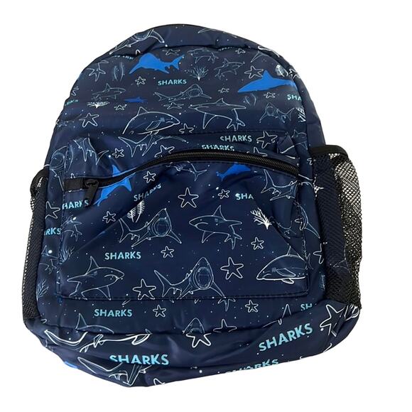 Shark Print Child’s Backpack New without Tags Lightweight Back to School - Picture 1 of 7